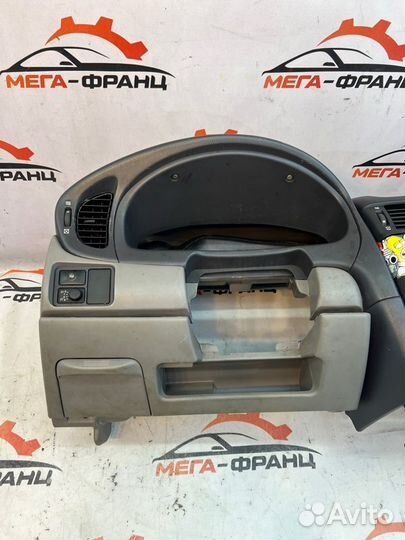 Торпедо Nissan Almera хэтчбек QG15DE 2000