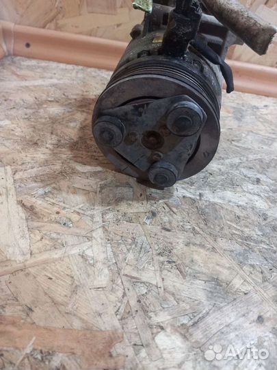 Компрессор кондиционера Форд фокус 2 1.8-2.0