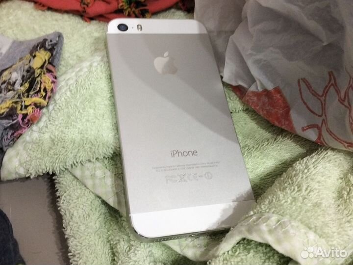 iPhone 5C, 16 ГБ