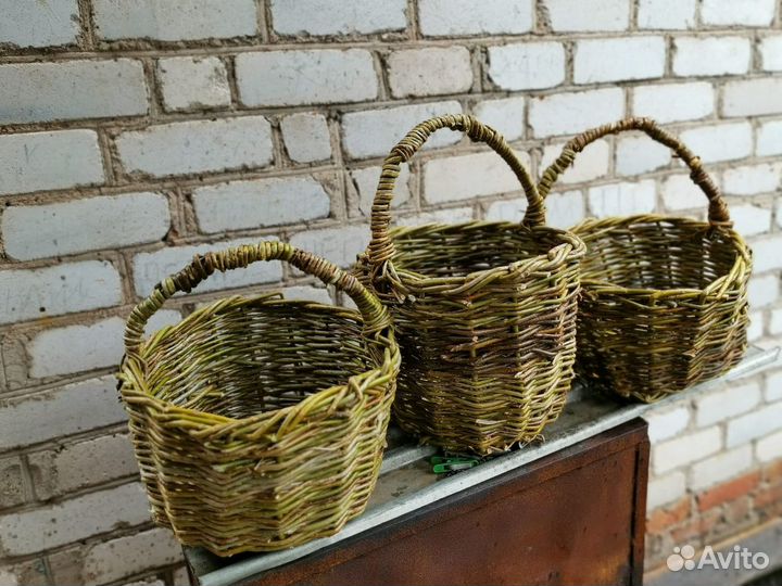 Гнезда для кур, корзины