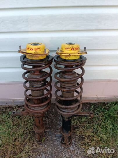 Стойки в сборе ваз 2110