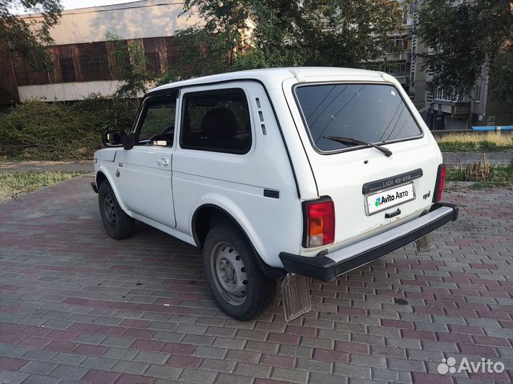 LADA 4x4 (Нива) 1.7 МТ, 2001, 265 000 км