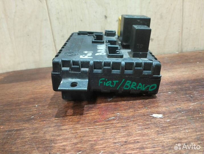 Блок предохранителей Fiat Brava / Bravo (бп03)