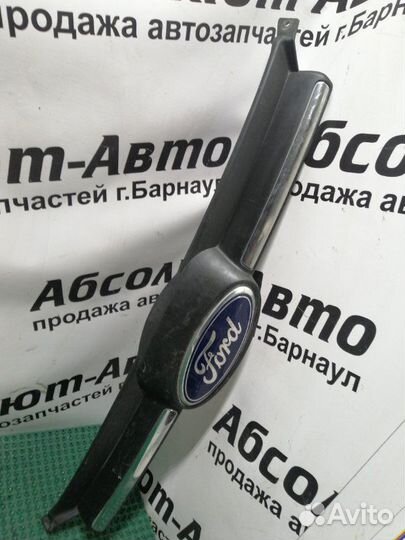 Решетка радиатора Ford Focus 3