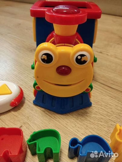 Паровозик интерактивный для детей