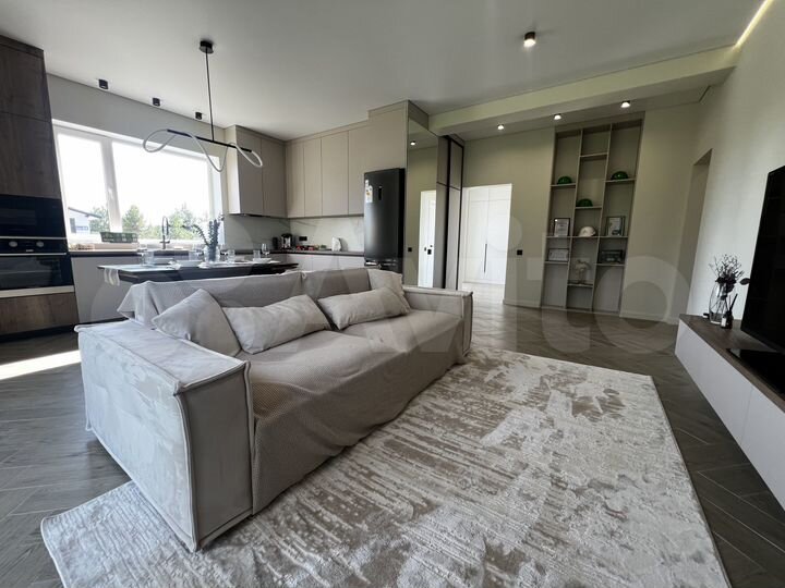 Дом 136 м² на участке 7,7 сот.