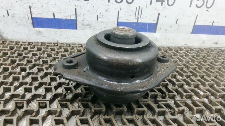 Подушка двигателя на Mercedes Benz M-class W164