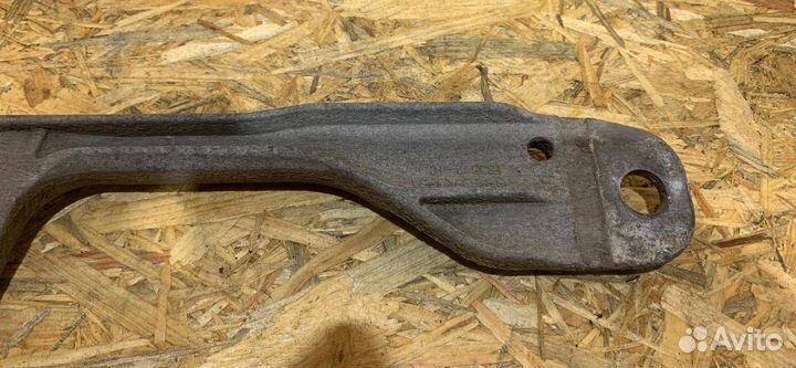 Реактивная тяга задней подвески BMW X5 E70 2008