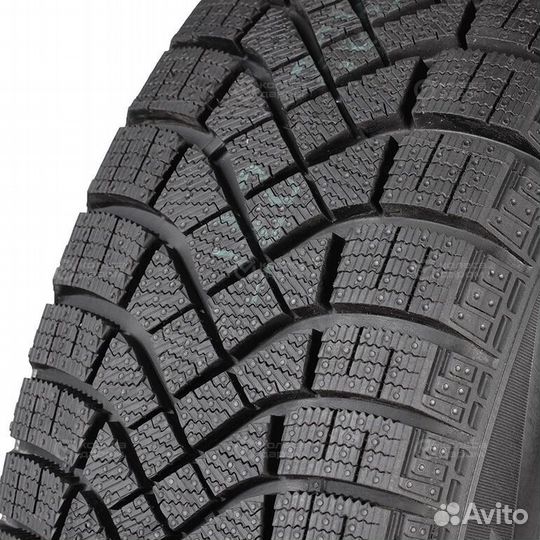 Pirelli Ice Zero FR 225/45 R17 94H