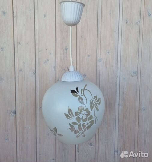 Люстра новая