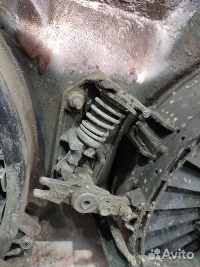 Вентилятор радиатора Volkswagen Transporter T4 2.4