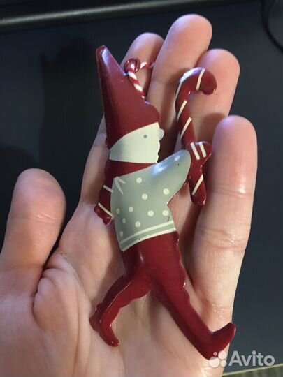 Новогодние игрушки на ёлку