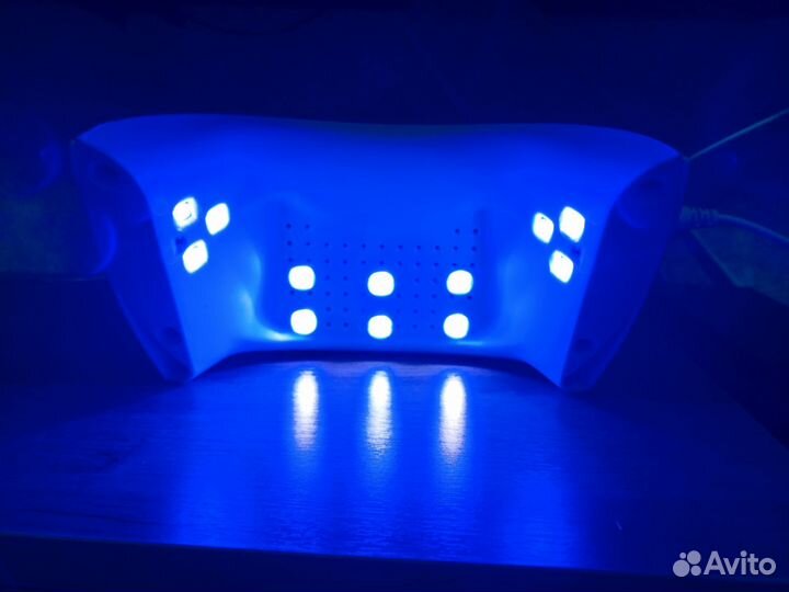 Лампа для маникюра