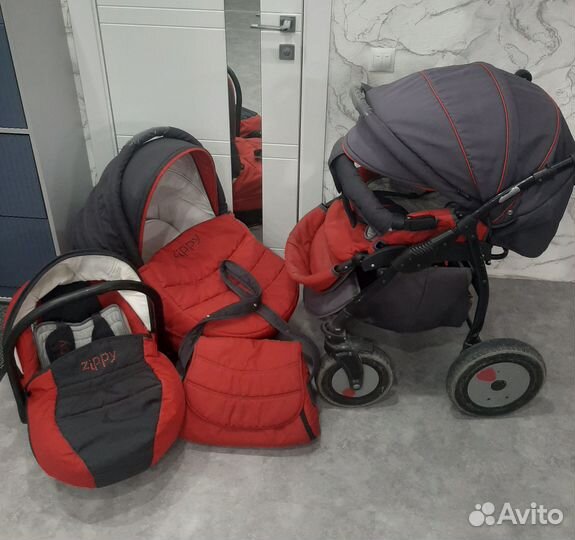 Коляска 3 в1 zippy
