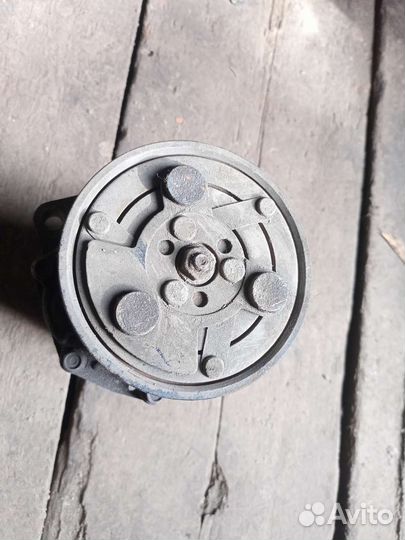 Компрессор кондиционера Chery Amulet