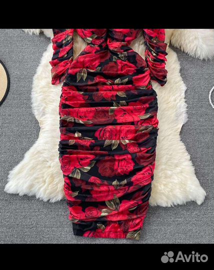 Платье новое