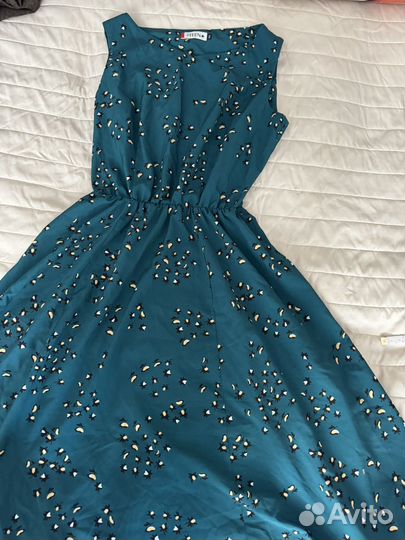 Платье женское