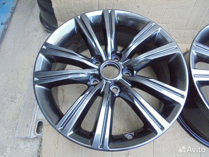 Оригинальные диски Hyundai Genesis 7J R17 et31