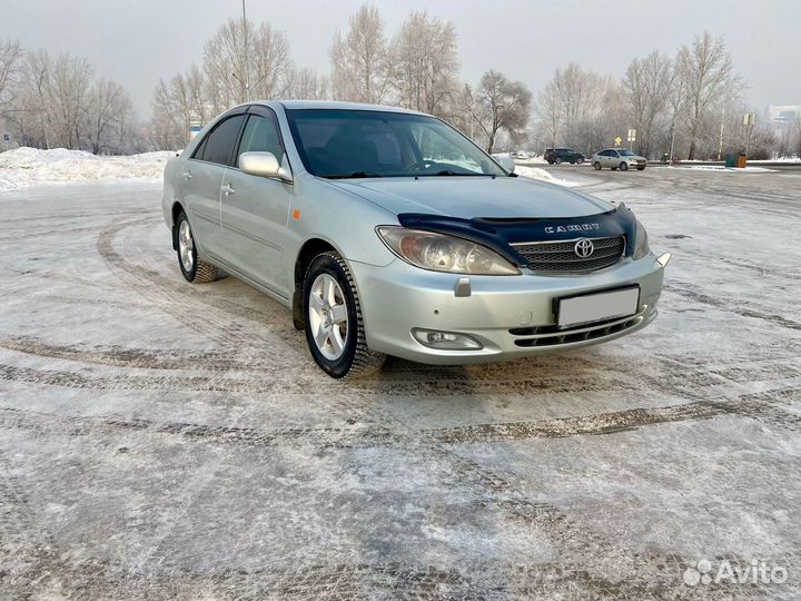 Toyota Camry 3.0 AT, 2004, 265 000 км