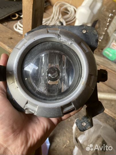 Противотуманка L200