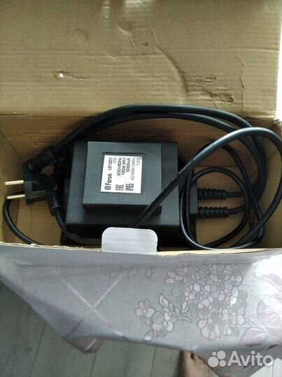 Понижающий трансформатор Feron 220VAC,24-36VAC