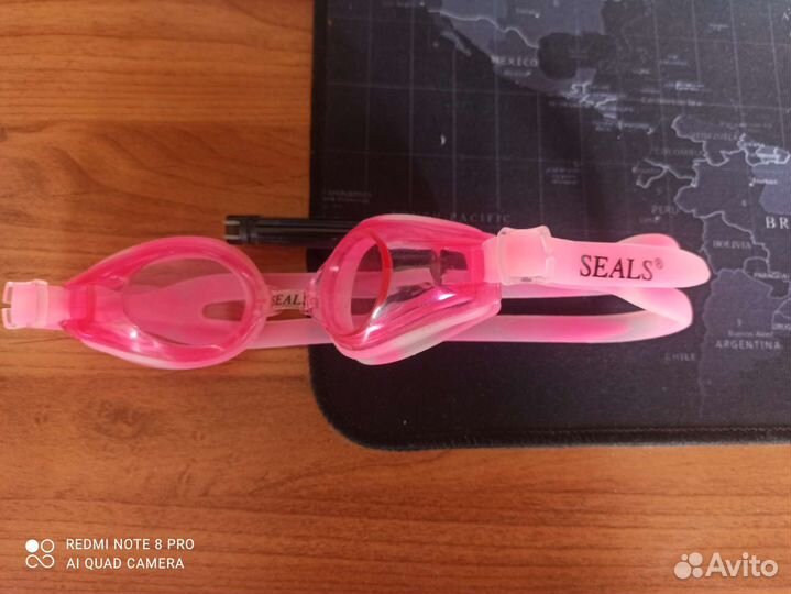 Очки для плавания