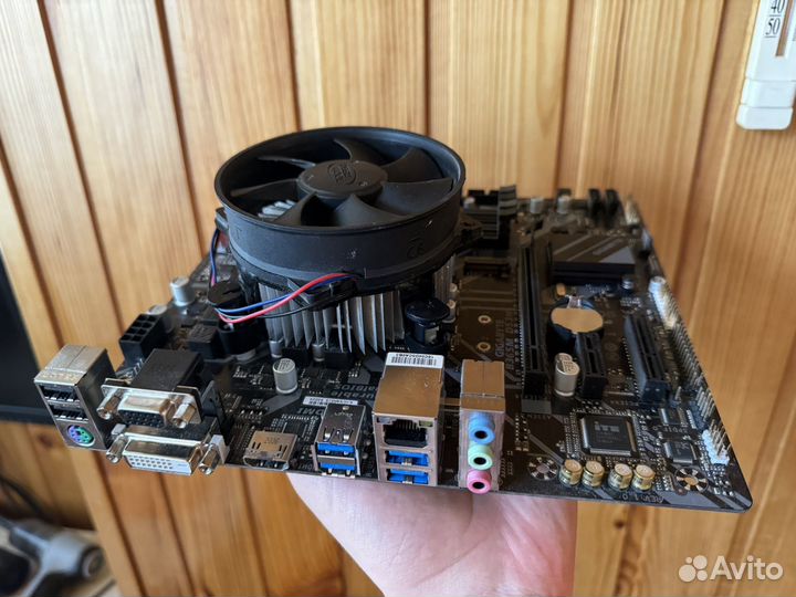 Материнская плата B365M с процессором i3 9100F