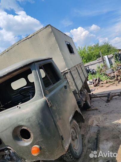 В разбор УАЗ буханка гтловастик