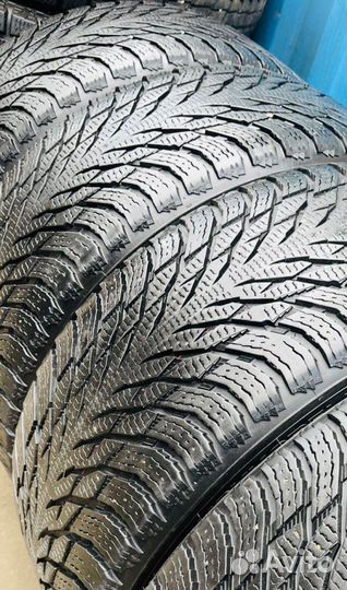 Nokian Tyres Hakkapeliitta R3 SUV 275/50 R20