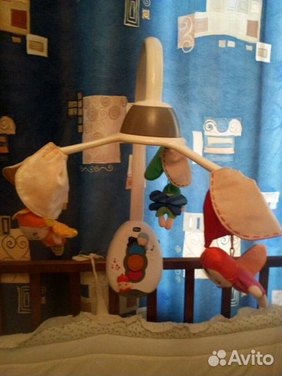 Музыкальная подвеска для детской кроватки