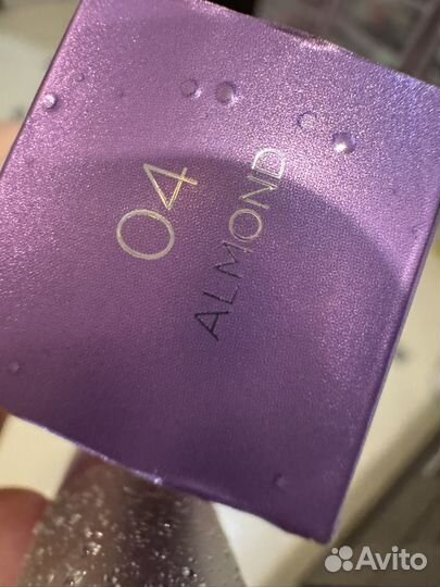 Тональный стик Kiko Milano Energy shake 04 Миндаль