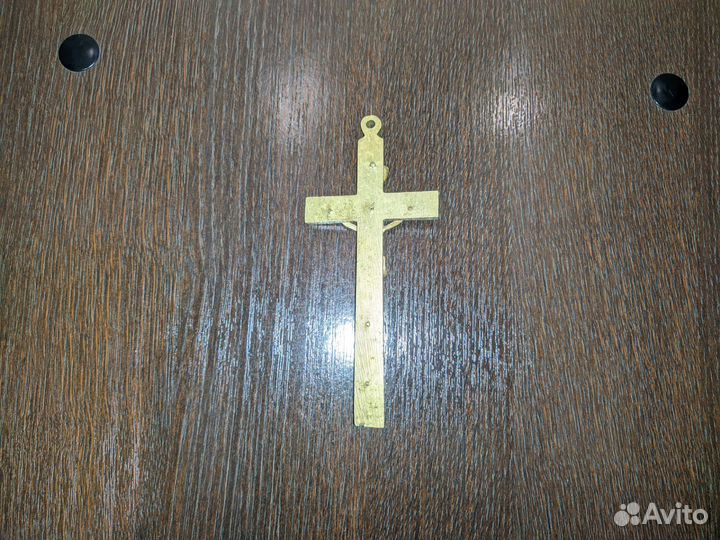 Крест-распятие