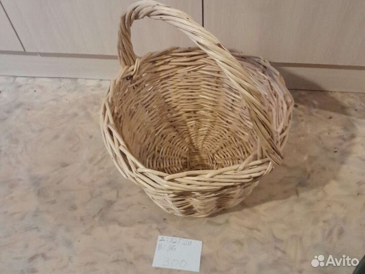Корзины плетёные