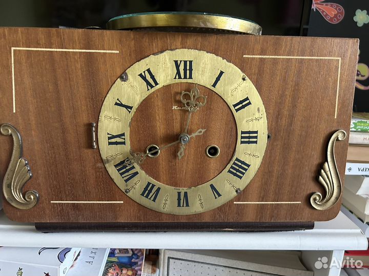 Часы настольные механические СССР