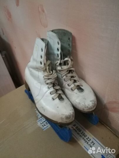 Продам коньки
