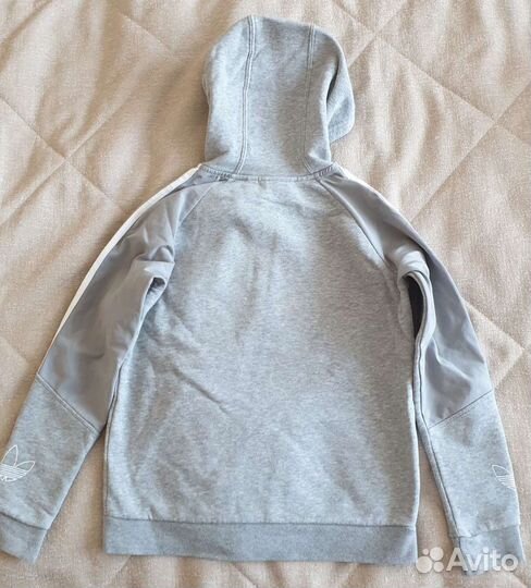 Спортивный костюм adidas