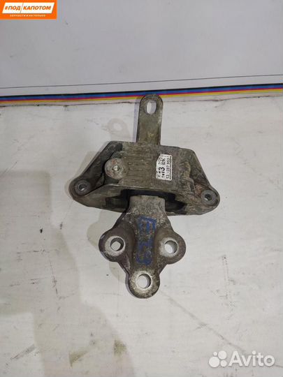 Подушка крепления двигателя передняя левая Opel J