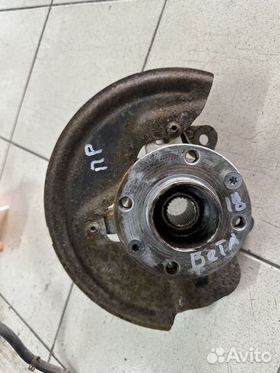 Кулак поворотный передний правый Лада Веста Vesta