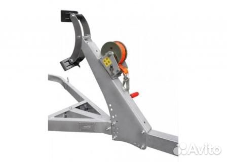 Лебедка для лодочного прицепа ручная с кронштейно