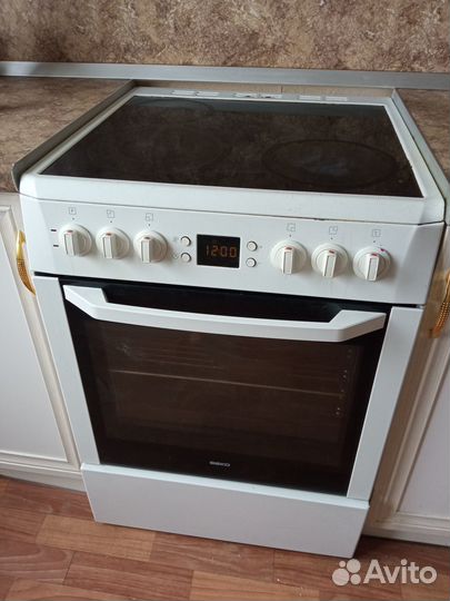 Плита электрическая стеклокерамика веко