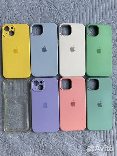 Чехлы на iPhone 13