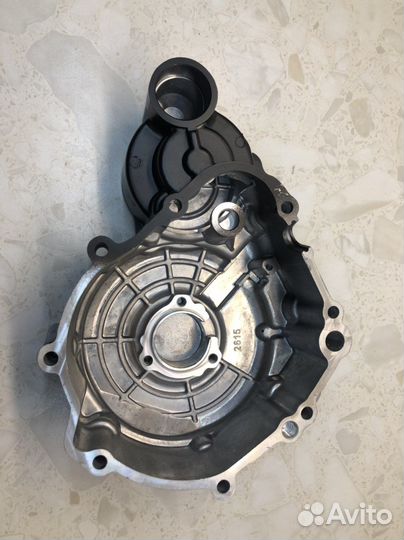 Крышка генератора для мото suzuki gsxr600/750 06-1