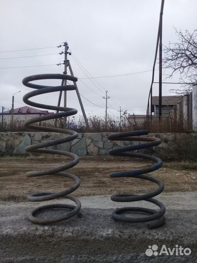 Продам заниженую переднюю подвеску