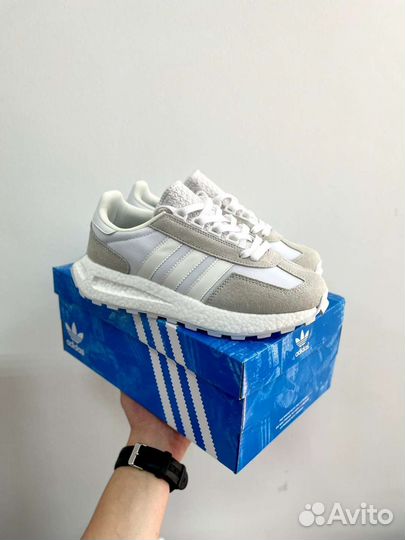 Кроссовки adidas