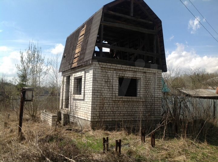 Дача 40 м² на участке 6 сот.