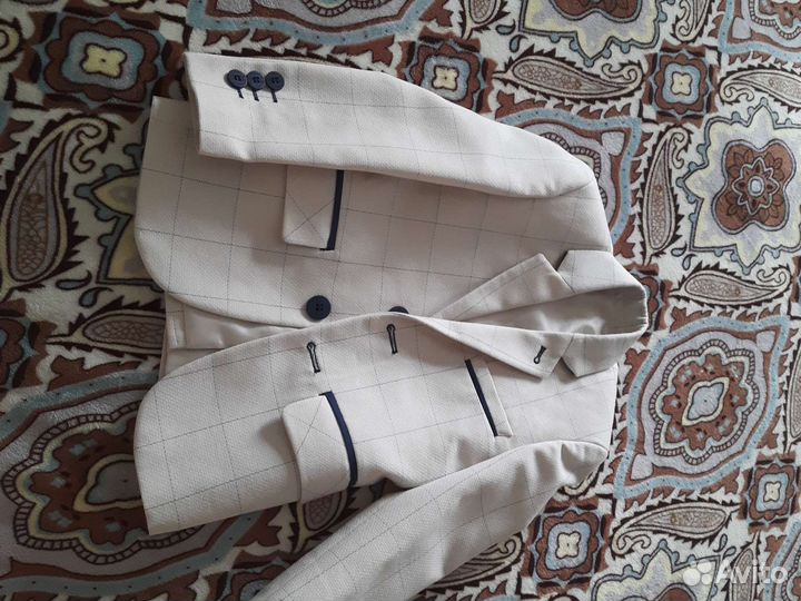 Костюм, пиджак