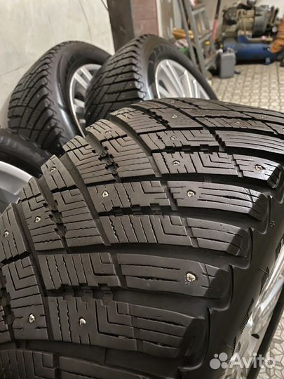 Оригинальные шипованные колёса Land Rover R19