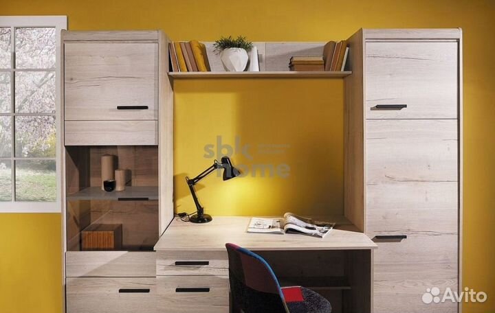 Письменный стол 