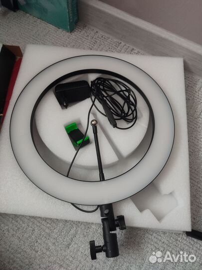 Кольцевая лампа