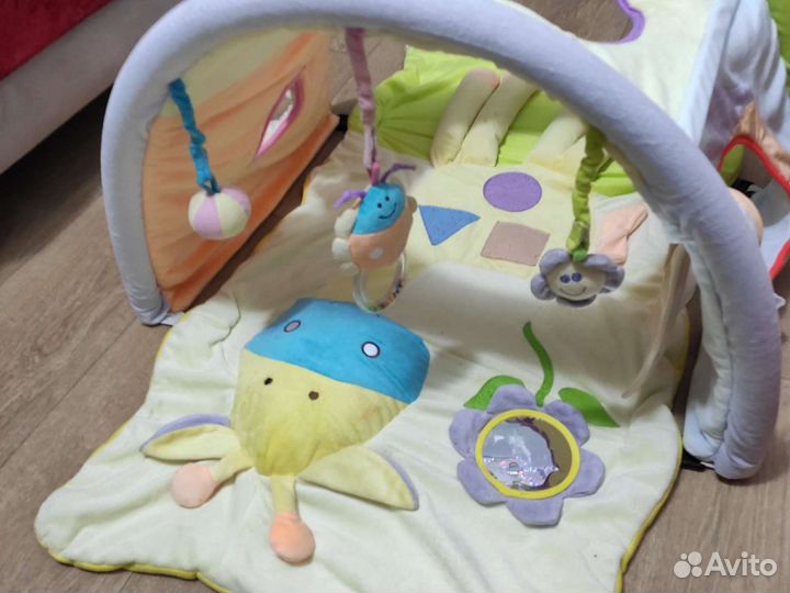 Развивающий коврик